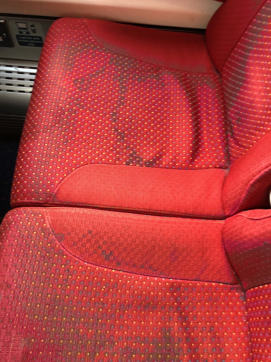 Barkersammy's tweet image. ⁦@EastMidRailway⁩ these were the seats we were expected to sit on, had to pay £87 to upgrade, disgusting!!1632 from St Pan to Sheffield today!