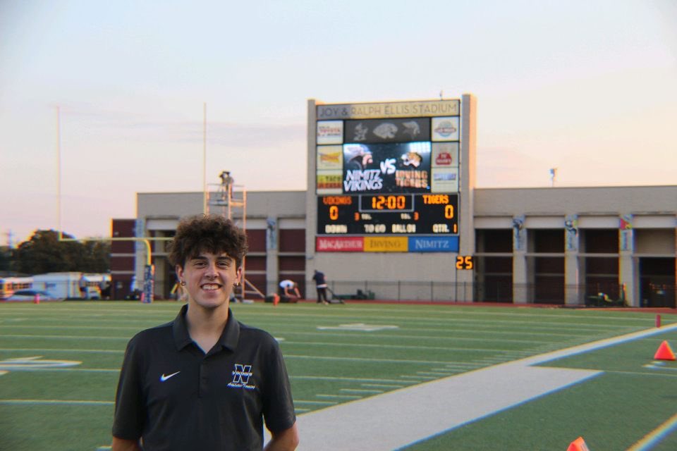 VikingsAT's tweet photo. Congrats to @Bryson_16_  on being awarded the @TxStateATassoc High School scholarship!!! We’re proud of you and know you’ll be a great AT! https://t.co/VU8taITZjn