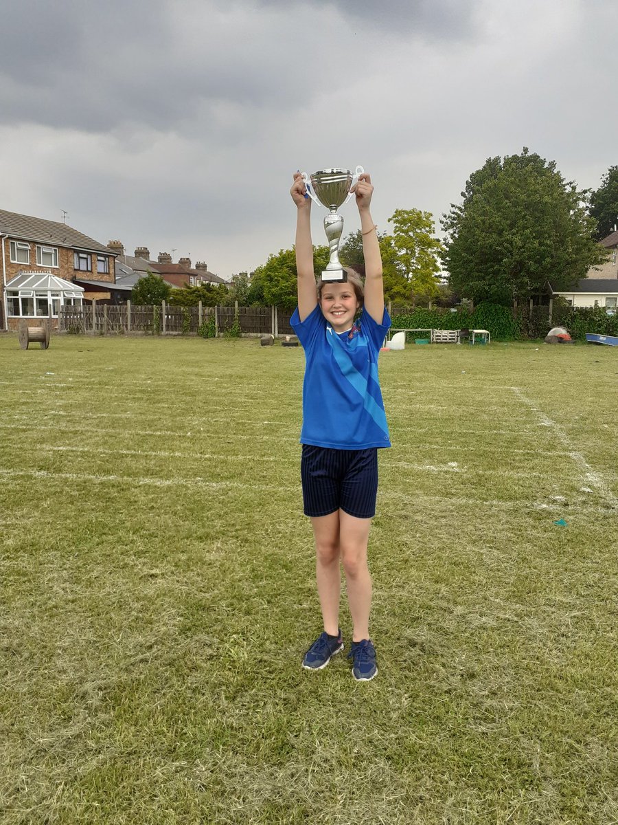 BenyonPE's tweet photo. A big well done to all the children that took part in Sports Day today, I hope you all enjoyed it!

Congratulations to the victorious house @KatiePiper_  for the 2nd consecutive Sports Day win.

#perseverancebringssuccess #SportsDay2021 #KatiePiper https://t.co/linOi6ukxc