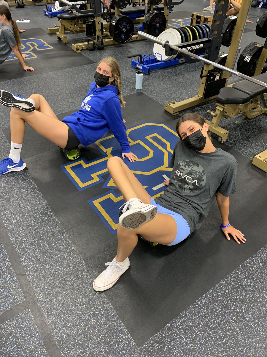Wrapping up week two of summer training with a good stretch out and scrimmage 🤽🏼‍♀️