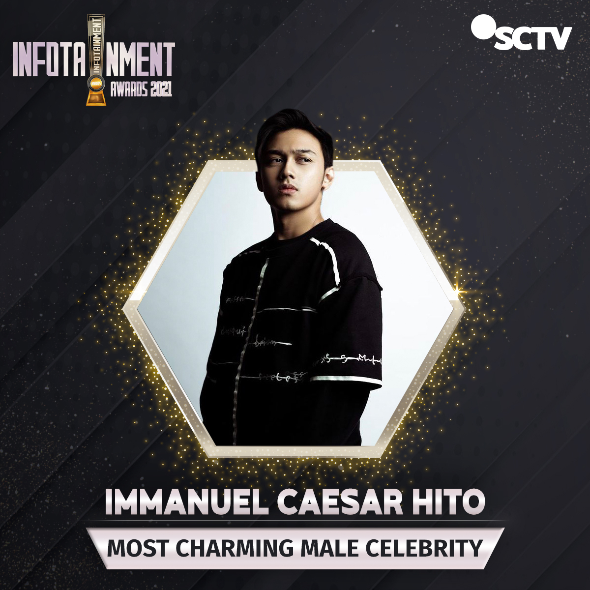 SCTV's tweet photo. Dukung Immanuel Caesar Hito untuk memenangkan Kategori MOST CHARMING MALE CELEBRITY di Twitter dengan cara like tweet ini! Cek syarat &amp; ketentuan serta mekanisme selengkapnya di slide berikutnya, ya!

#VoteIA2021 #IAI #InfotainmentAwards2021 #SCTVSpesial #IA2021Hito https://t.co/zrSVHMN3ef