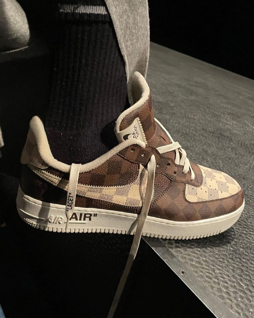Louis Vuitton, Virgil Abloh, and Nike: The Expression of the “Air