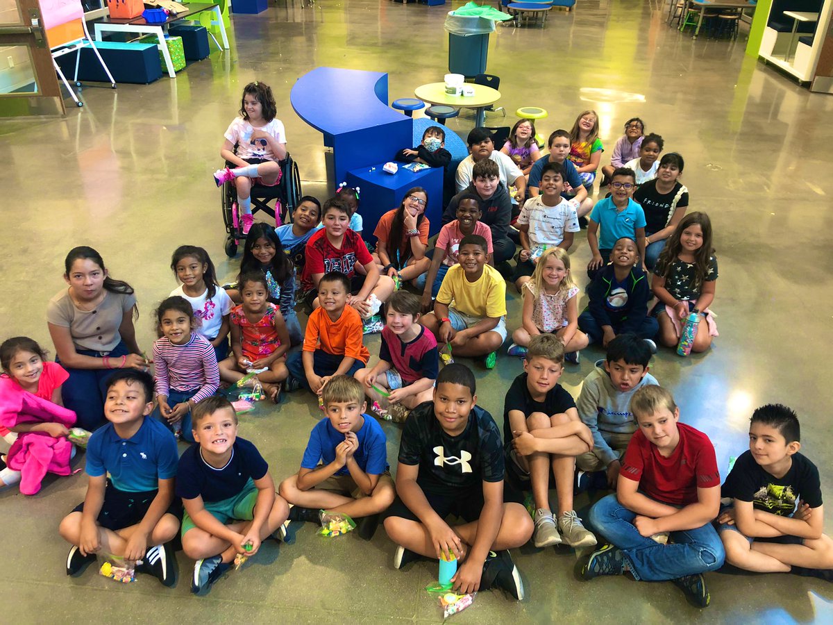 We ended summer session with a student designed carnival! 8 teams of students created and built ALL of the carnival games... Our amazing FRYSC, Ms. Spry, even made popcorn and cotton candy for the occasion. It was a blast! Happy Summer! #IL3 #MCMS