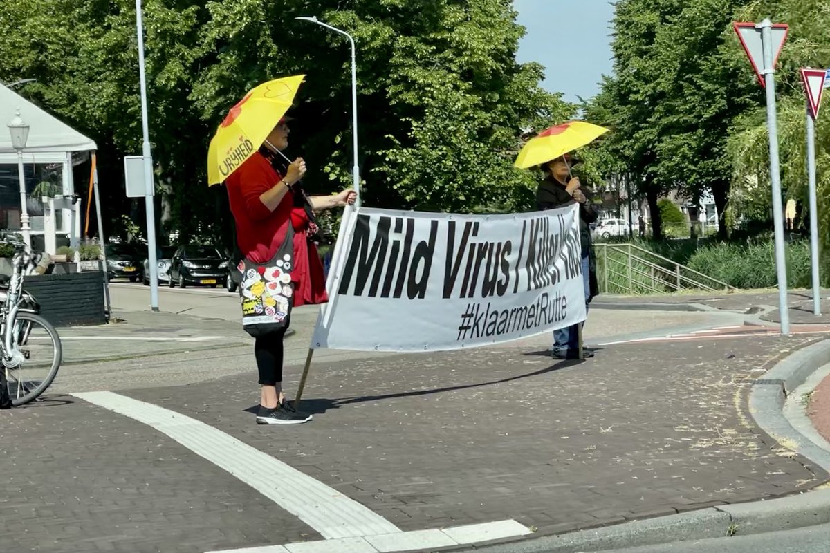 Wappies hebben nieuw spandoek #beursplein #hoofddorp
