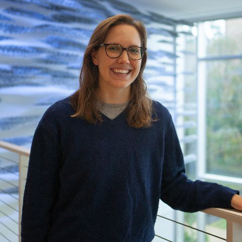 How has your IDENTITY shaped your marine science experience? 
Erin says "Without seeing your identity reflected in others, you are left to forge your own path; sink or swim" 
#WomenInSTEM #Pride2021 #shareyourexperience