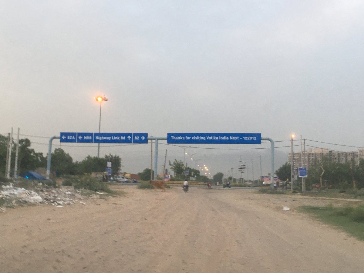 YasheshYadav's tweet image. इस रोड के लिए तो धन्यवाद की नही, ईनाम की राशि घोषित होनी चाहिए,,

आख़िर कितने साल चाहिए सेक्टर रोड पूरा करने के लिए #NewGurgaon में ??

जबकि मास्टर प्लान 2007 में आया था !
#BasicAmenities Missing
@OfficialGMDA @MunCorpGurugram 

CC:
@gsinglajourno 
@DEEPAKKAHUJA 
@leenadhankhar