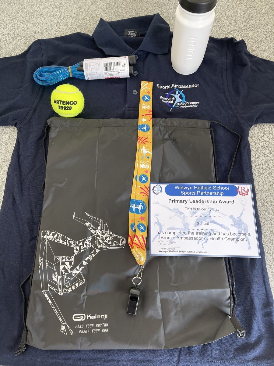 Amazing to be able to recognise the young students within the district who completed the Bronze Ambassador/Health Leader training with this reward activity bag🏵🎗.