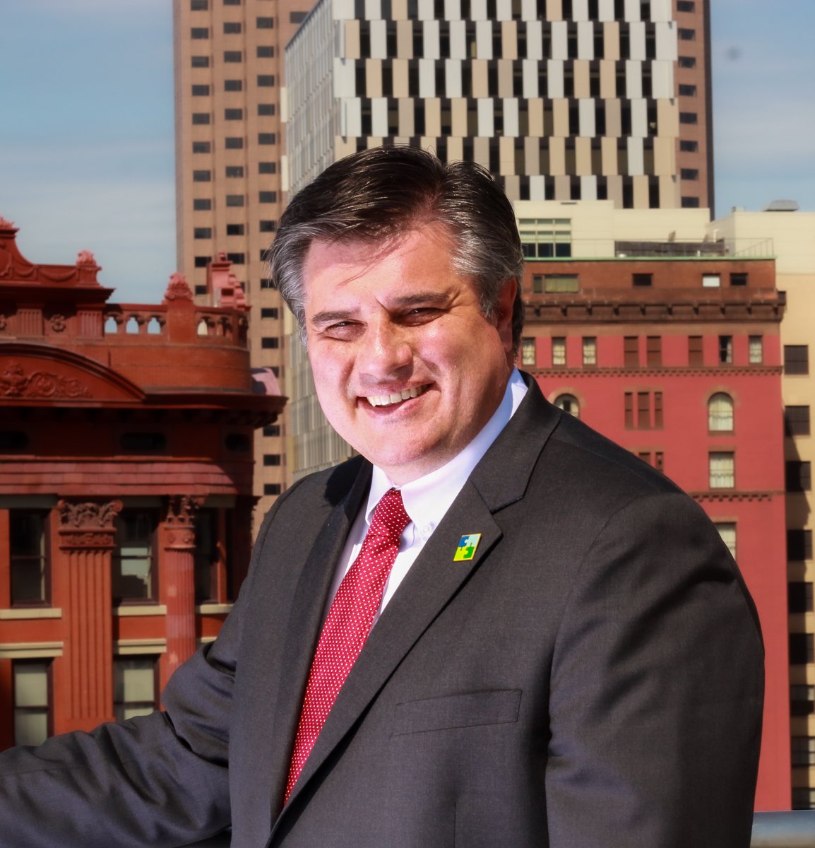 DowntownCLE's tweet photo. We're proud to announce Michael Deemer has been named CEO and President of Downtown Cleveland Alliance!

Read ➞ https://t.co/e3laqfzZnD https://t.co/6e04fFvPaC