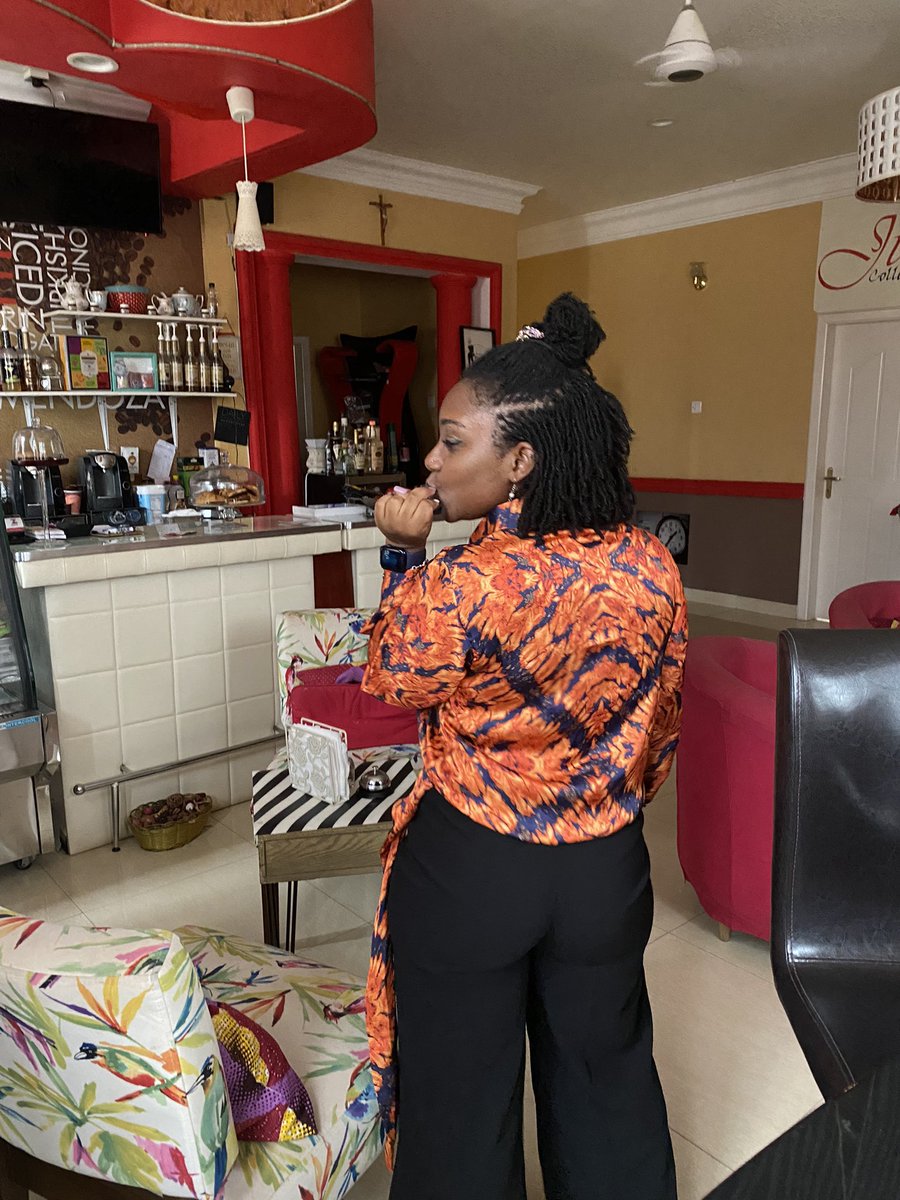 MaamaIso's tweet photo. Looking for something to wear tonight (Accra,Ghana) ????
 hit up @Just_Clothez  &amp; @adwalahgh https://t.co/9OlVgWRXZb