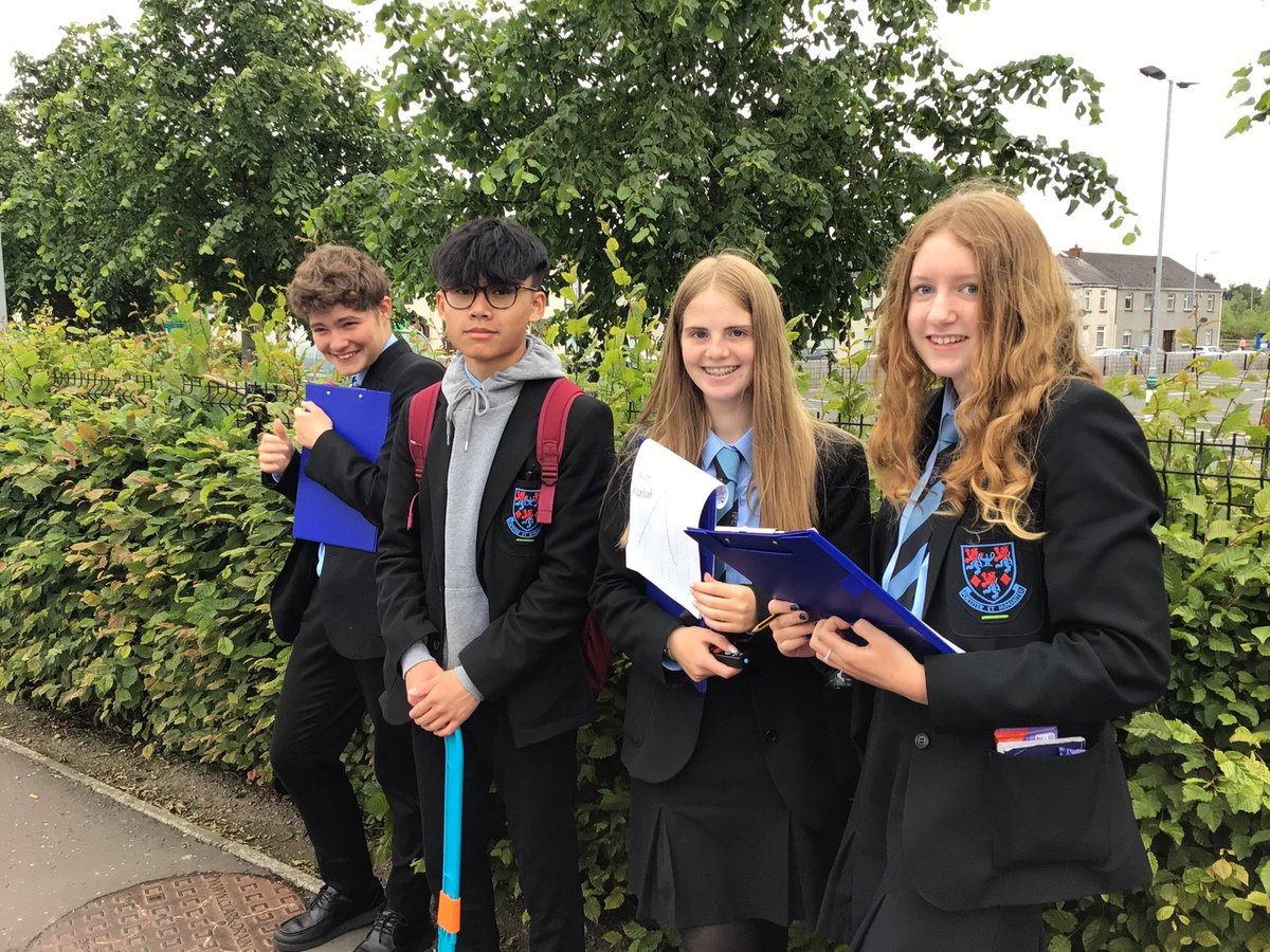 pcgeog's tweet photo. Great to be back completing fieldwork with Year 11 today. Well done to everyone! You are true Geographers braving the elements!! Special thanks to @GeoConor for GIS data collection #GeographyTeacher #GeoSTEM @pcportadown https://t.co/eXtgMCUlSW