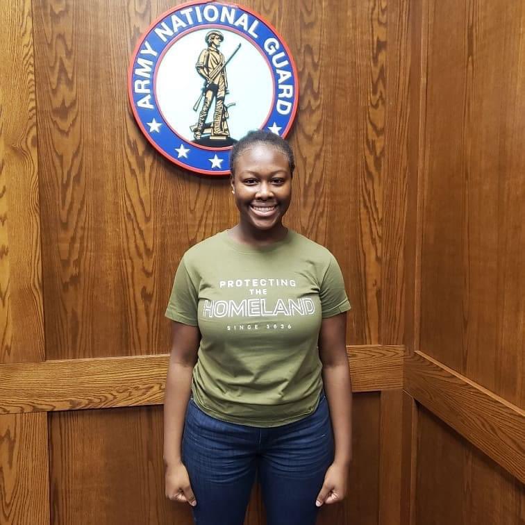 NDARNGRecruit's tweet image. Congratulations to our newest 12C of the #NDARNG, PVT Maria Niyosaba! 

Maria has been waiting for this moment for nearly 2 years so hit that like button below to show your support and welcome her to the #GuardFamily and greatest team on earth! 

#NDARNG #NDArmyGuard #Enlisted 🇺🇸
