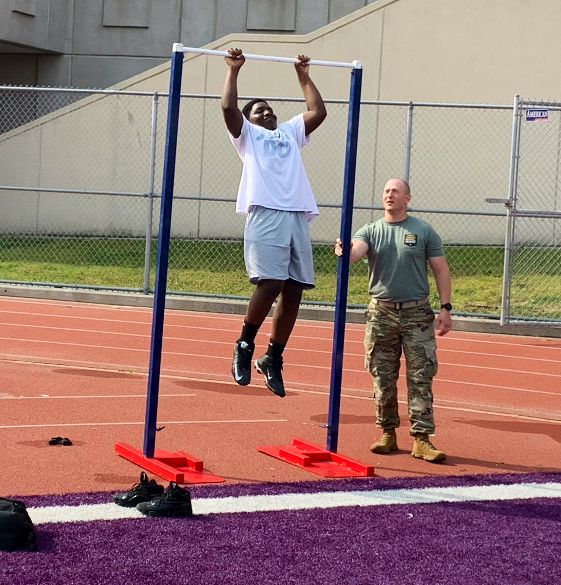 Coach Landstrom tweet media