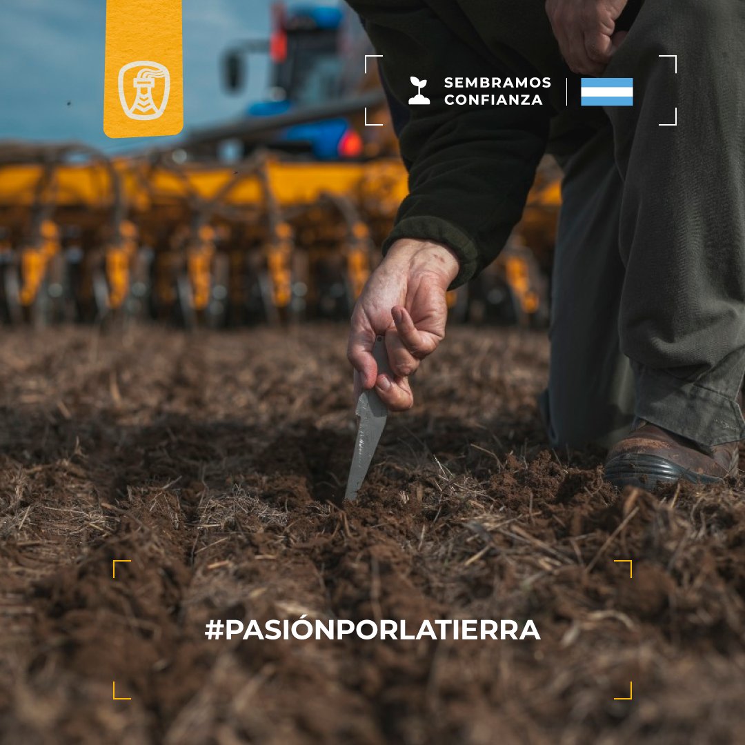 Compartimos la misma #pasión que vos, la #PasiónPorLaTierra 
Pasión por cultivar, alimentar el mundo y cuidar el recurso de vital importancia para nuestro planeta.
@Agrometalarg el equipo #LíderEnSiembra
#Innovación #Confianza #SembramosConfianza #ProtagonistasDelCampo #Campo