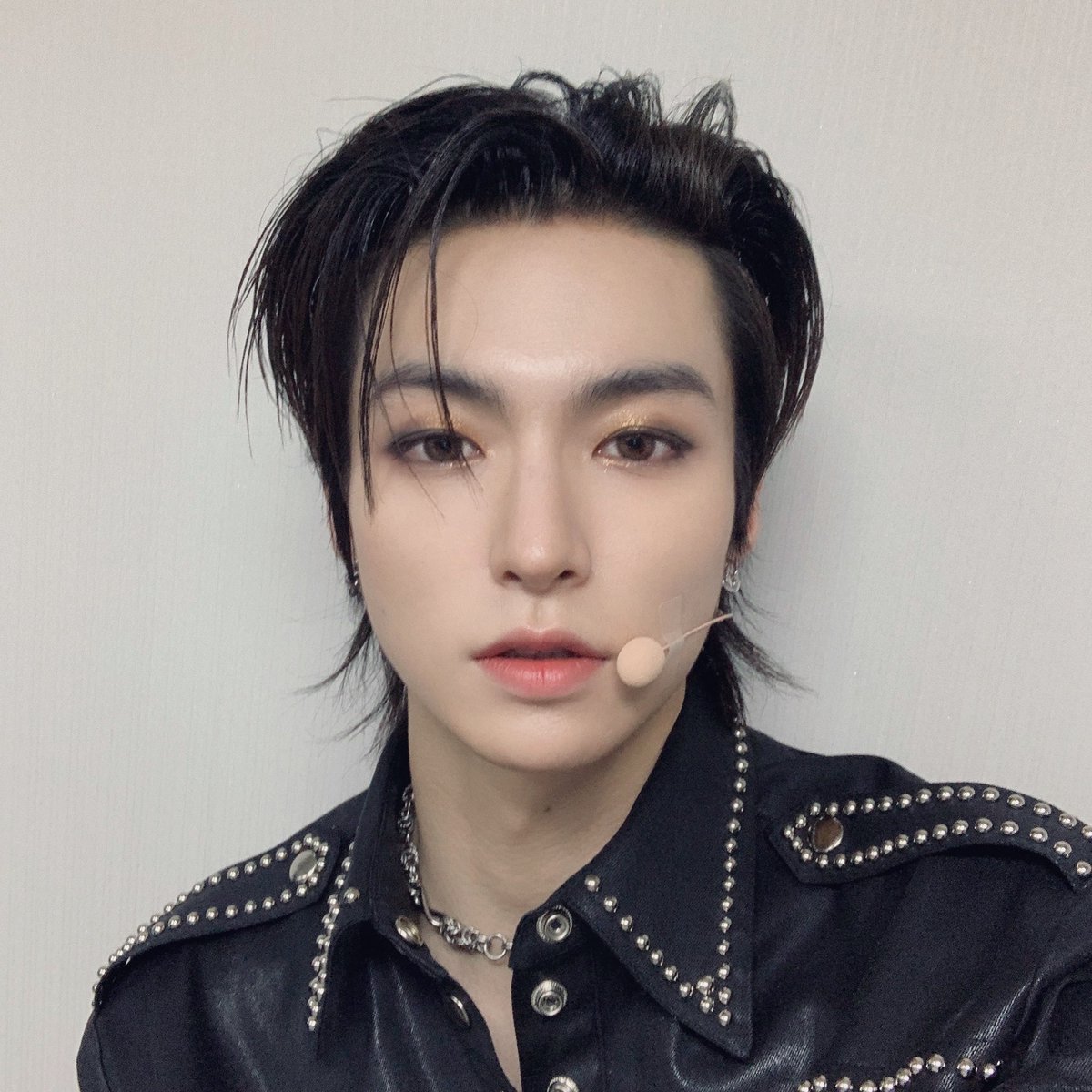 EBOYROM's tweet image. i miss dangerous era romin so much.