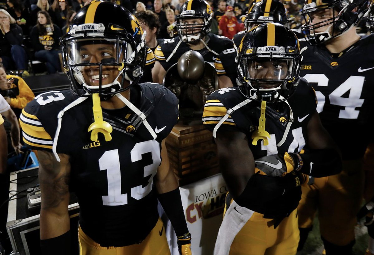 LegacyHawks's tweet photo. HBD Greg Mabin! (@mrmaybach13) | We hope it is a great one, and Go Hawks! | #LegacyHawk https://t.co/bwIah3aXhH
