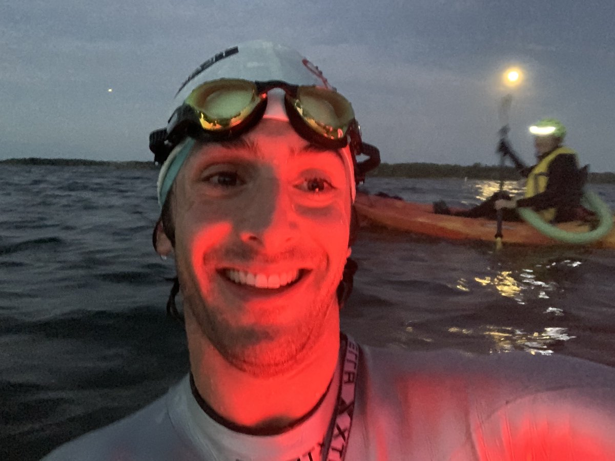 teamatomica's tweet photo. Amazing swim and incredible swimmers - Strawberry Moon Swim Wednesday, June 23rd.
#openwaterswimming #cherrybeach #fullmoon https://t.co/H9sXCIezhH