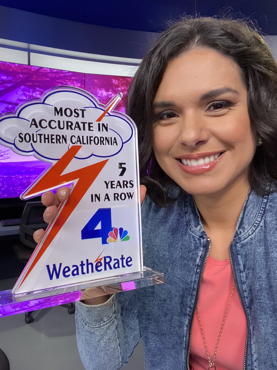 BelenNBCLA's tweet photo. The First Alert Weather team has just been recognized as the most accurate in SoCal for 5 years in a row! Couldn’t be prouder to belong to this passionate group of meteorologists. Thank you for placing your trust in us every day 🙏 #nbc4you #firstalertwx #nbcla @NBCLA https://t.co/WDUTkvdXII