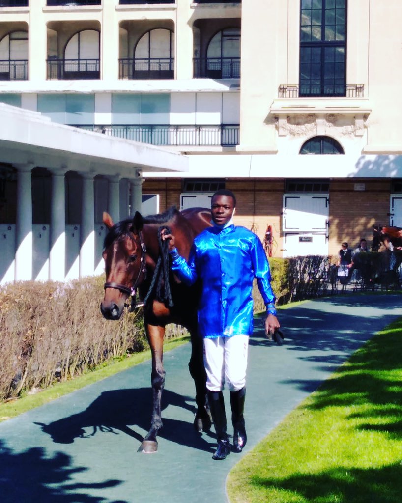 David Cottin (@davidcottin) on Twitter photo 🦋HOLÀ BLUE🦋 s’impose pour sa première sortie sur les 1850 mètres de Paris Longchamp associé à notre apprenti : @joel_phlpe ! Pour les couleurs de Jean Étienne Dubois ! Un grand bravo à l’entourage de la jument et toute l’équipe 🌟🌟 🦋HOLÀ BLUE🦋 s’impose pour sa première sortie sur les 1850 mètres de Paris Longchamp associé à notre apprenti : @joel_phlpe ! Pour les couleurs de Jean Étienne Dubois ! Un grand bravo à l’entourage de la jument et toute l’équipe 🌟🌟