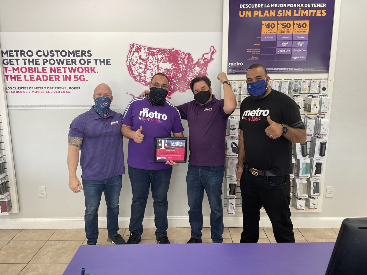 Celebrating the #2 door in Central Florida for the month of May.  Also the #74th store overall nationwide.  Huge accomplishment to this always consistent team in Tampa. <a href="/KenMillerFLC/">Ken Miller</a> <a href="/TonyCBerger/">Tony Berger</a> <a href="/Mohammad_h5522/">Mohammad Hammad</a> <a href="/khalladkhallad/">mohammad khallad</a> #ALLIN #ChampaBayMbTm @PTmofl