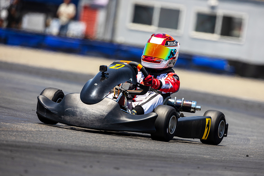 eKartingNews's tweet photo. The @SuperKartsUSA California ProKart Challenge hosted the double-round weekend at @CalSpeedKarting  contesting Rounds Two and Three of the 2021 championship program.

https://t.co/VY4LmG6Svu

#SKUSA #CaliPKC #CaliforniaPKC #ProKartChallenge #CalSpeed #Fontana #karting https://t.co/cjDSfG71uY