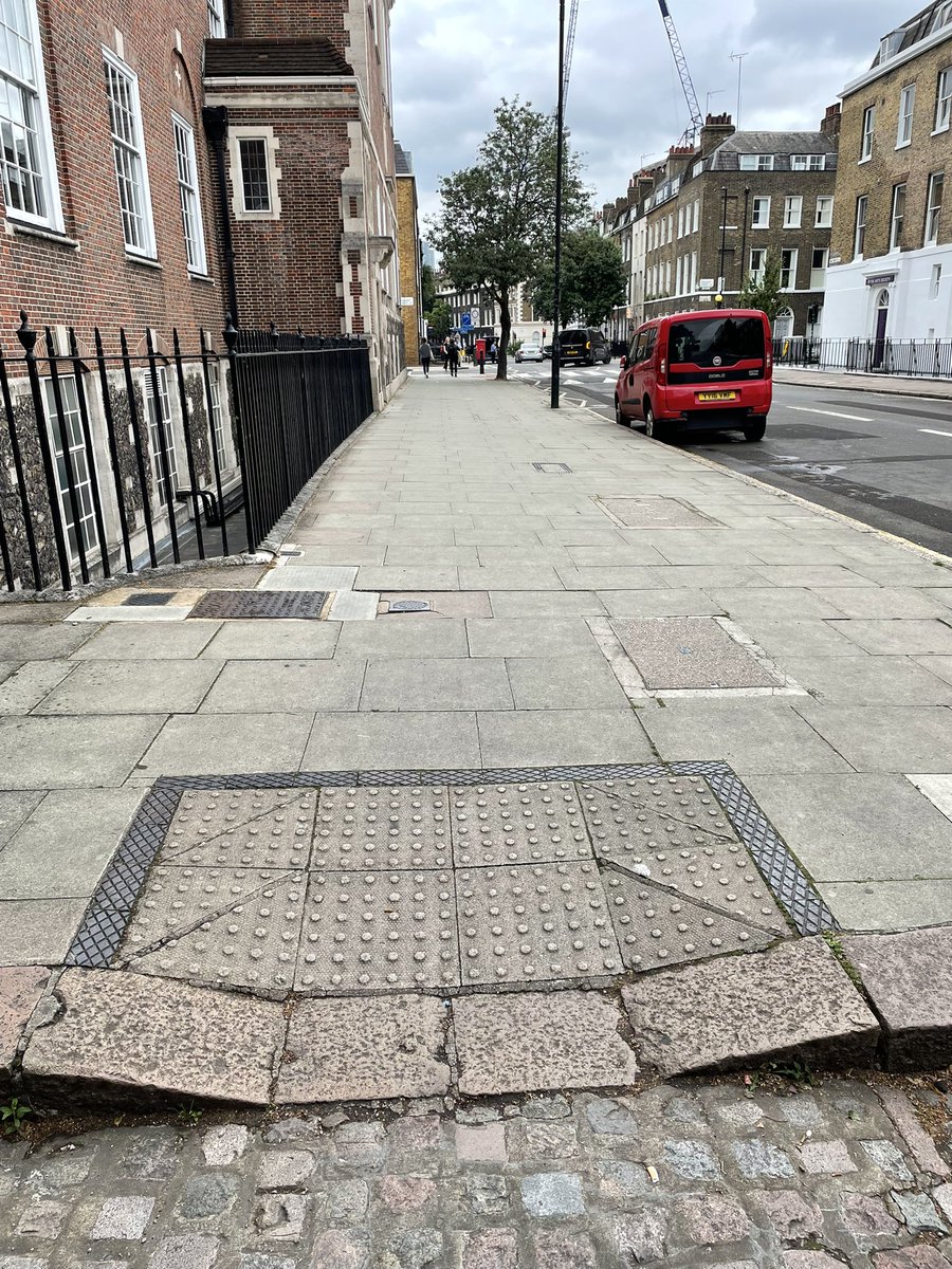 Oh look, you can make drop kerbs look nice… #AccessibleDesign #Streetscape #London #DropKerb