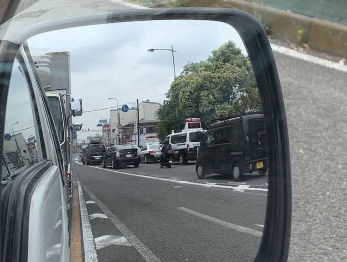 死亡事故 国道15号 横浜市鶴見区鶴見警察署前でバイク事故 肉片飛び散ってた 血痕とブルーシート 現地画像まとめ まとめダネ