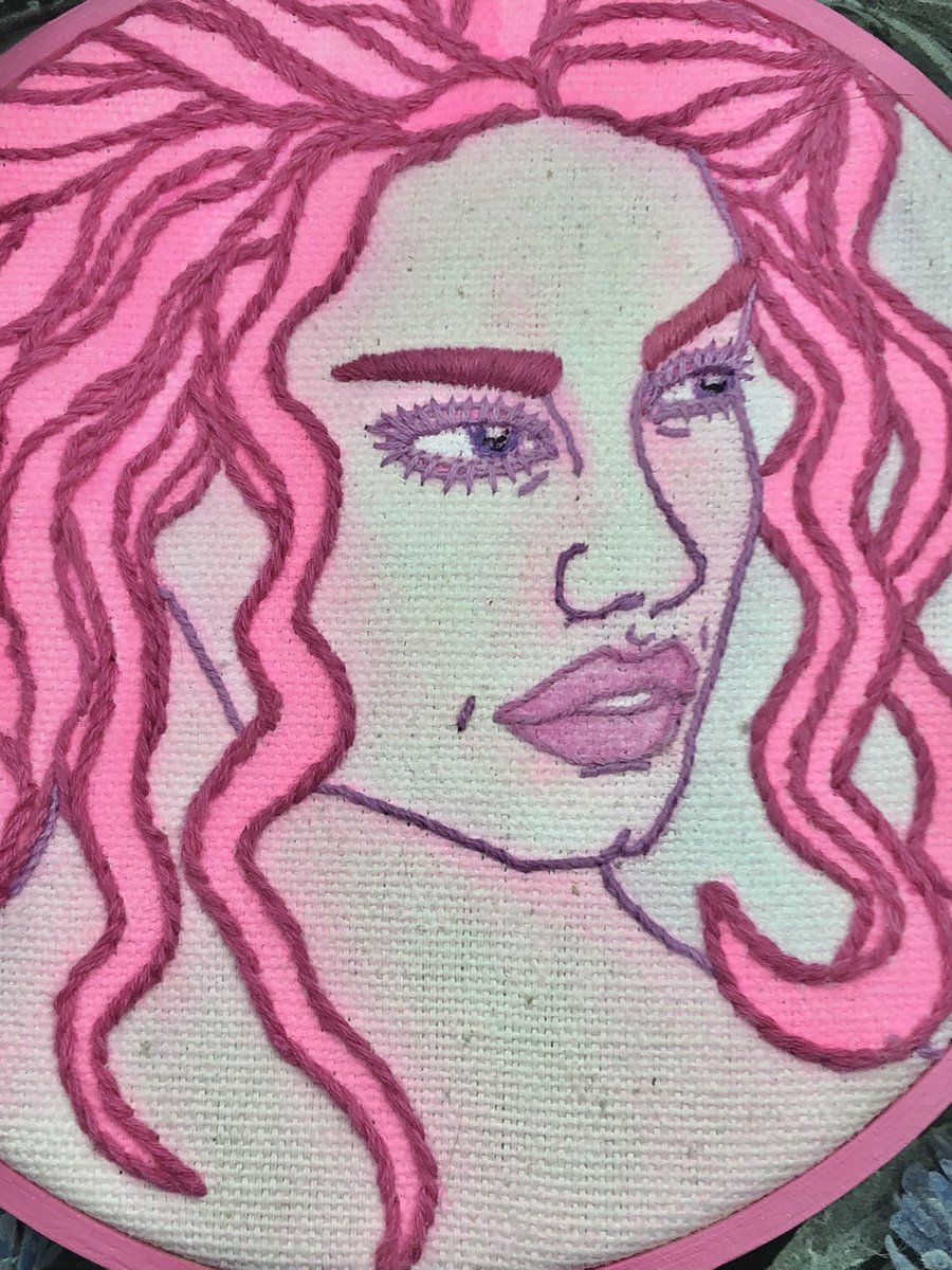 Y’all LOOK!!! My cherub piece is finally done 🥺

And it’s now on my site too 😘

💘 Strangertruthart.com 💘