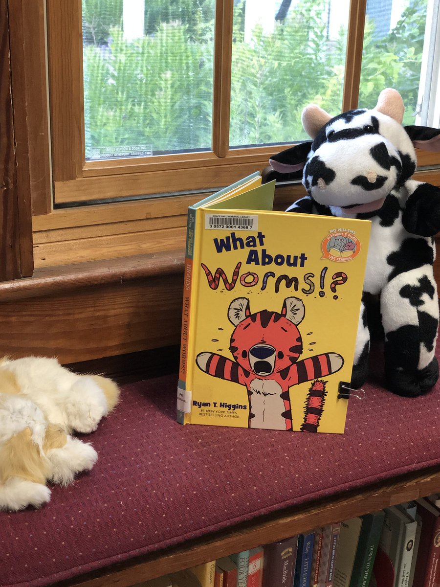 MemorialGrace's tweet image. #talesandtails #Summerreadingprogram #Librarymascots #MAsummerreading