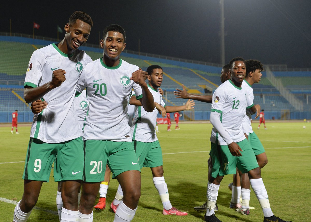 radef20_'s tweet photo. الحمدلله على الفوز و القادم اجمل 💚 https://t.co/M5Vlx8hczf