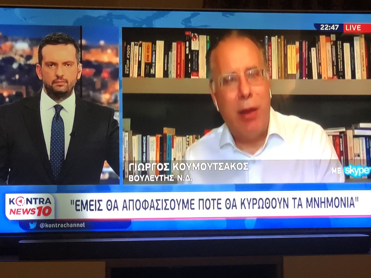 stamatina_0's tweet photo. Τα μνημόνια που δεν τα φέρνει σε ψηφίσει η κυβέρνηση στη Βουλή είναι μια μορφή πίεσης προς τα Σκοπιά για να βάλουν μυαλό😂😂😂είναι λέει πονηρη και μυστική η διπλωματία😂😂😂😂😂
Τι λες ρε Καραμήτρο🖐 https://t.co/SfwOpvVzg0