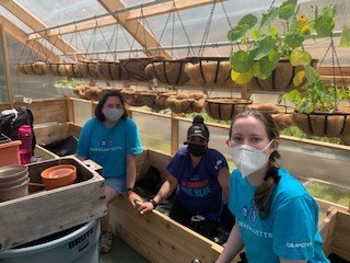 pauline_murnin's tweet photo. A recent quote from a @BCBSMA associate, who volunteered at @MagicalMoonOrg with her team - "We finally had the chance to see one another in person after being apart for 14 months!" #teamwork #makinganimpact https://t.co/4vKRoMIbtL