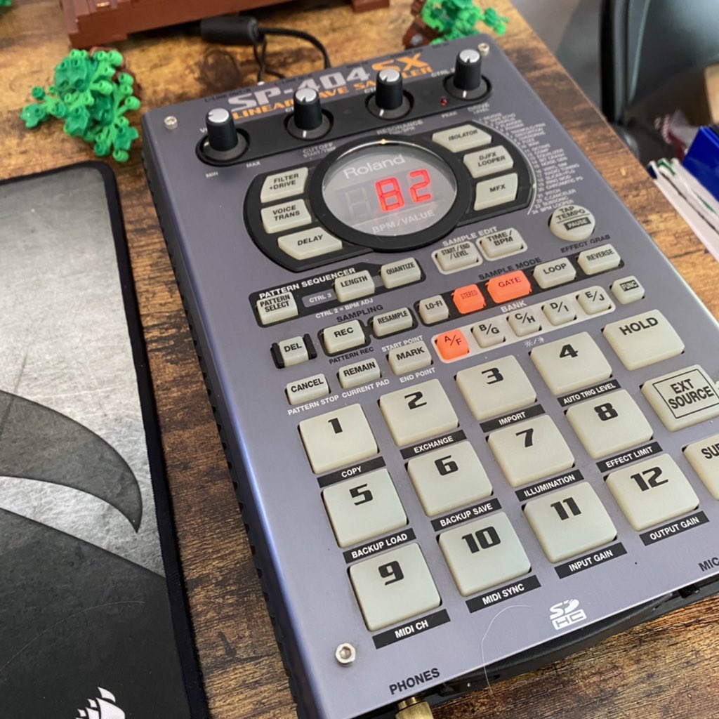 new toy... thank you to <a href="/iamRav/">Rav</a> for the recommendation on twitch:)