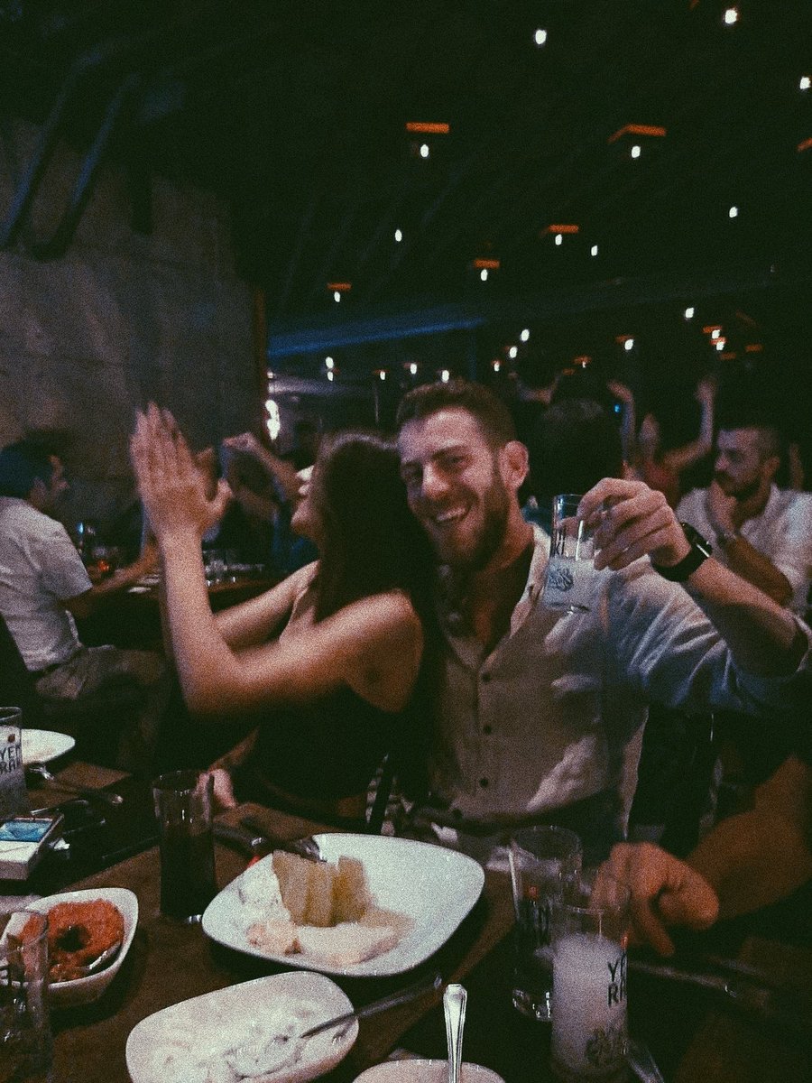 Seninle Rakı içip sarılmamız lazım..