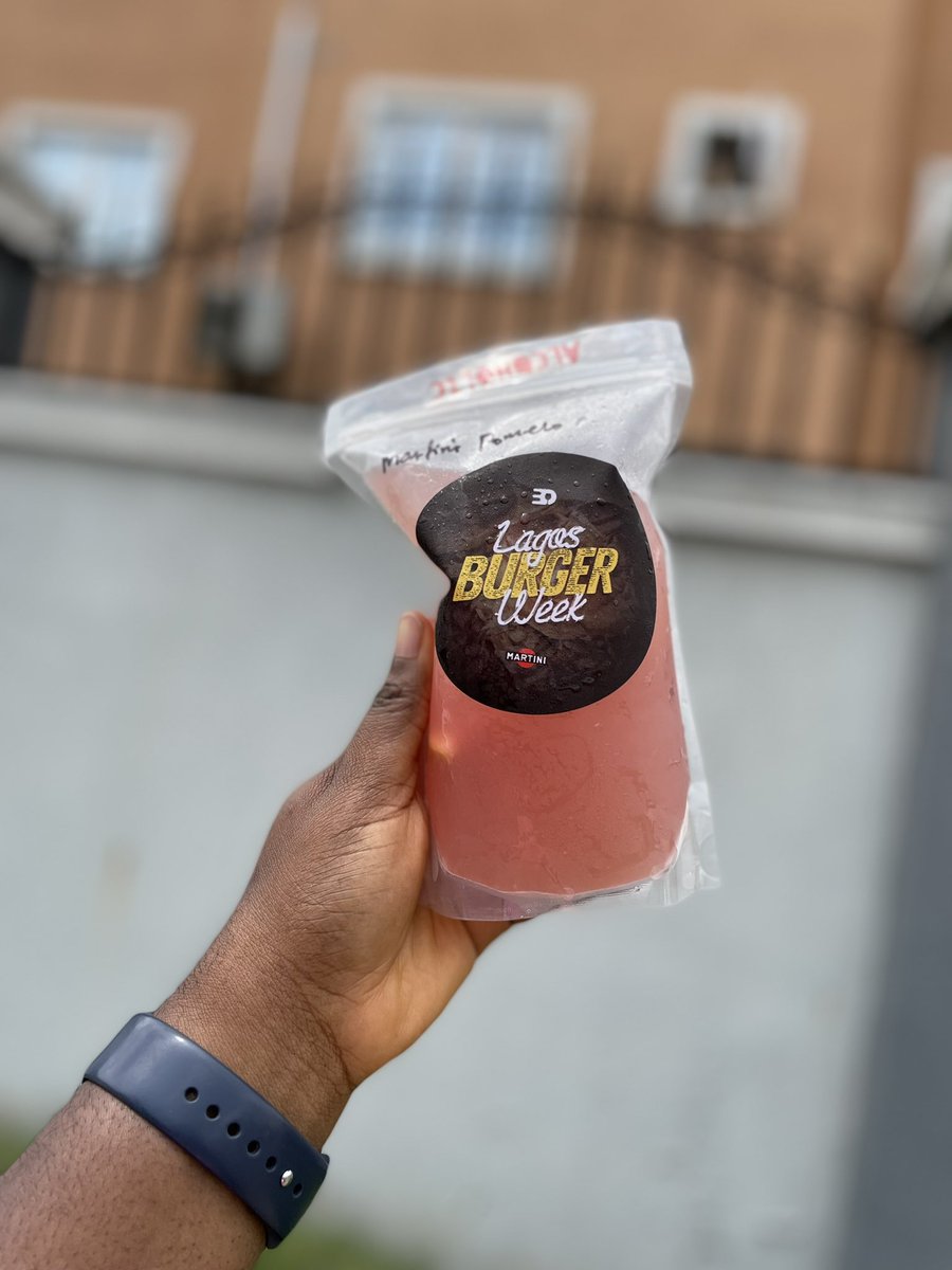 A_Feranmi's tweet photo. #LagosBurgerWeek is almost over folks, and we have @quacktails_ng in the house!!! π
So, we still have this amazing β¦5,000 combo:
- 1 ram-suya burger, spiced with Hennessy and layered with cheese!
- 1 quacktails pack.
- 1 grilled turkey
___
DM @ni_fries to order tomorrow! https://t.co/pPVZ0IBnBd