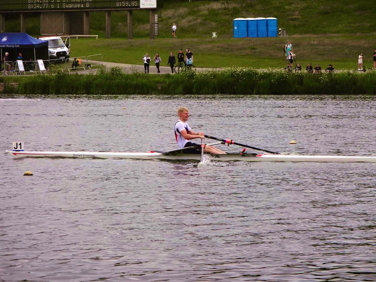 Had a great first day of racing at <a href="/BUCSsport/">BUCS</a> regatta! 🏁

Having only got on the water 9 weeks ago our beginner men smashed it in the singles placing 8th and 11th overall 💪🏻