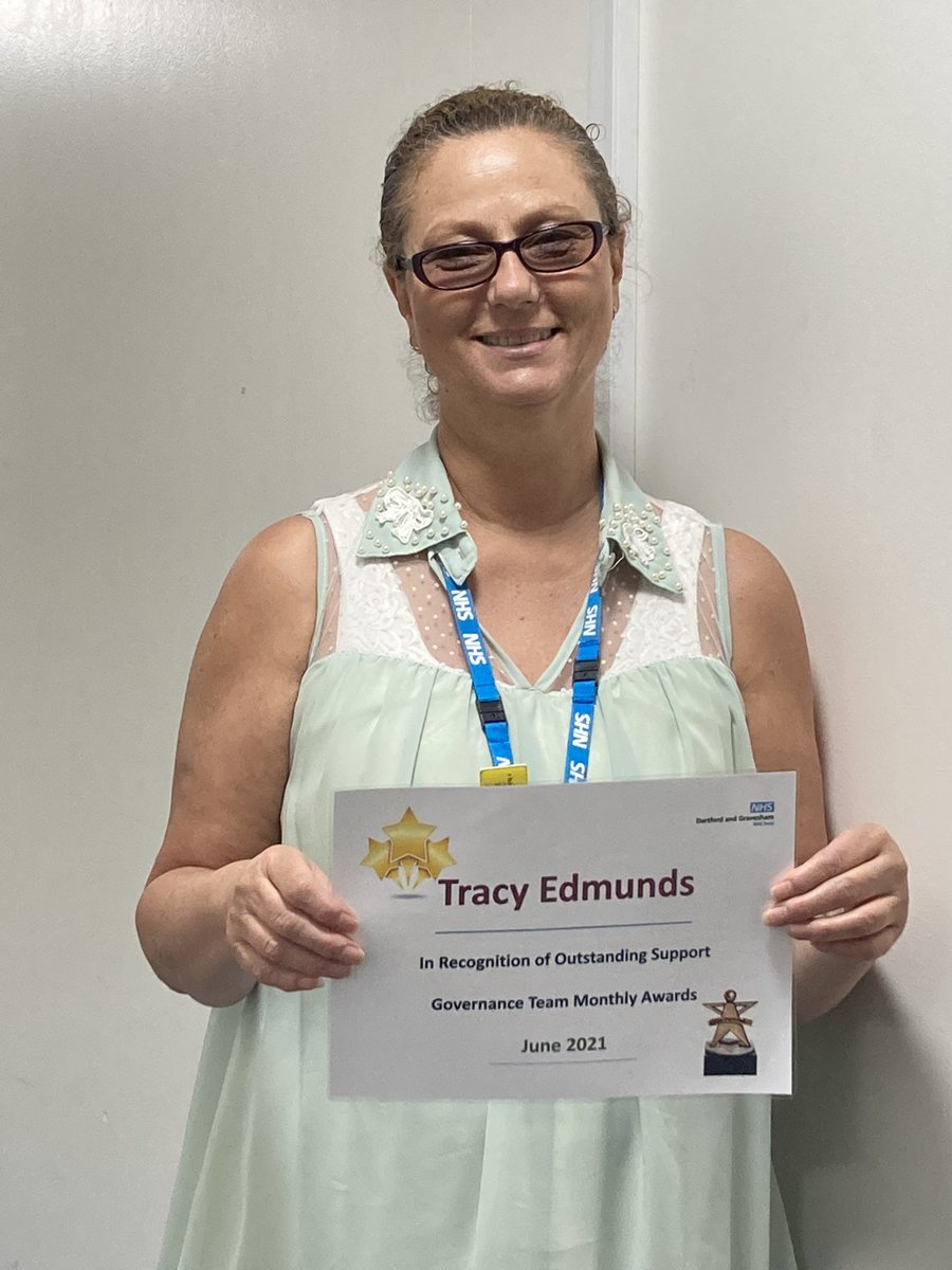 Another month, another star 🌟 Congratulations to Tracy for going that extra mile for our Research patients 👏🏻👏🏻👏🏻 @DarentValleyHsp