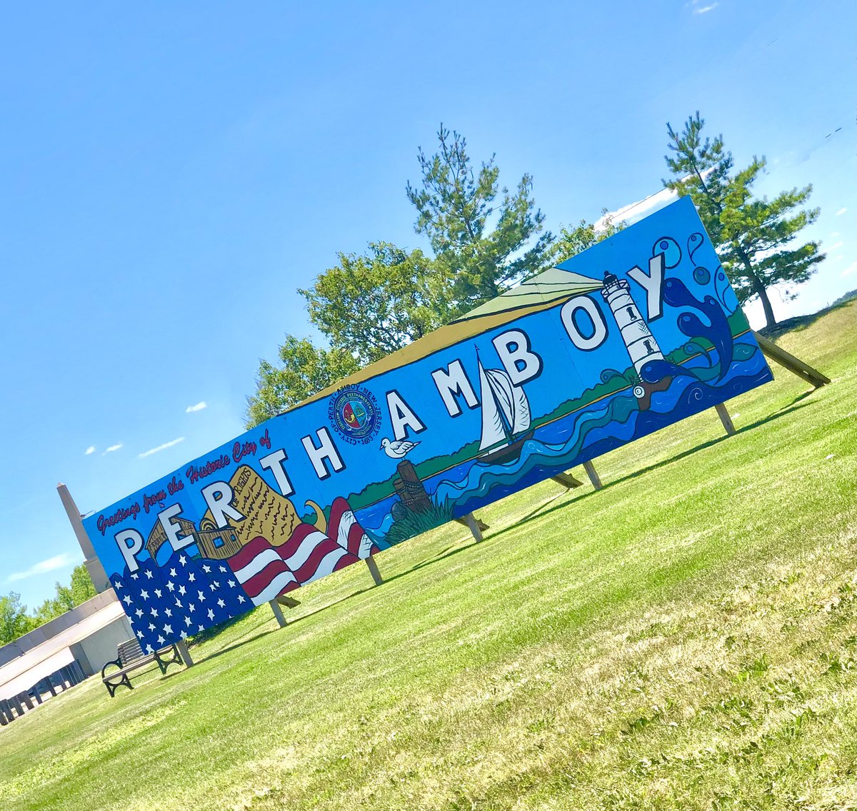 JeremyJMyers's tweet image. We’ve got another one coming right up for you, Northeast! Our Newark MDO in Perth Amboy, NJ goes live with customer deliveries 1 week from today! You ready for it? Our teams are! LETS. DO. THIS. 🚚📦🍊 Also, how bout them views? 😍 #MDO5854 #ONESC