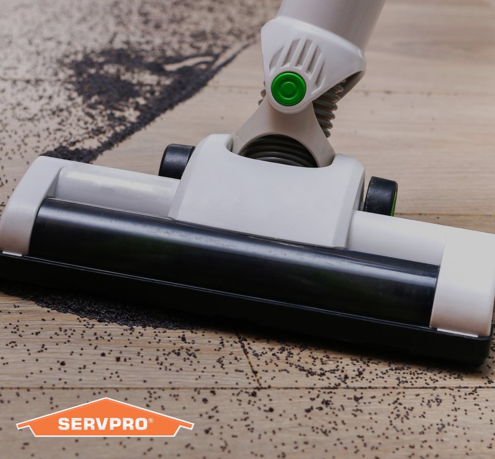Common vacuum cleaners do not filter soot particles. Soot particles are exhausted into the air where they can be breathed.