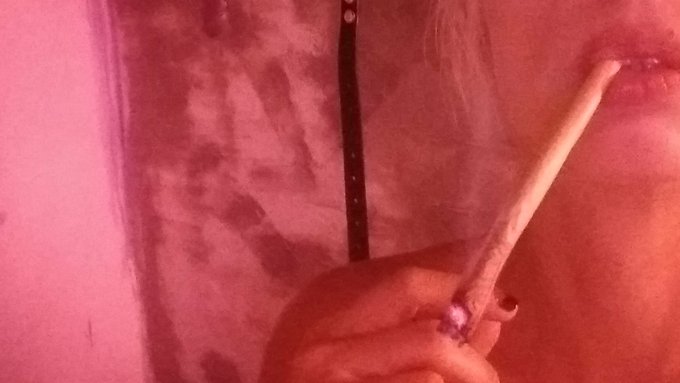 What is the best place to hook up nasty and kinky sluts like Lulu??? 😈😈😈  https://t.co/jaDpBAfoin  #dating<a href="/tag/bdsm"class="tags"><span>#bdsm</span></a><a href="/tag/fetish"class="tags"><span>#fetish</span></a><a href="/tag/dating"class="tags"><span>#dating</span></a><a href="/tag/swing"class="tags"><span>#swing</span></a><a href="/tag/swingersparties"class="tags"><span>#swingersparties</span></a>