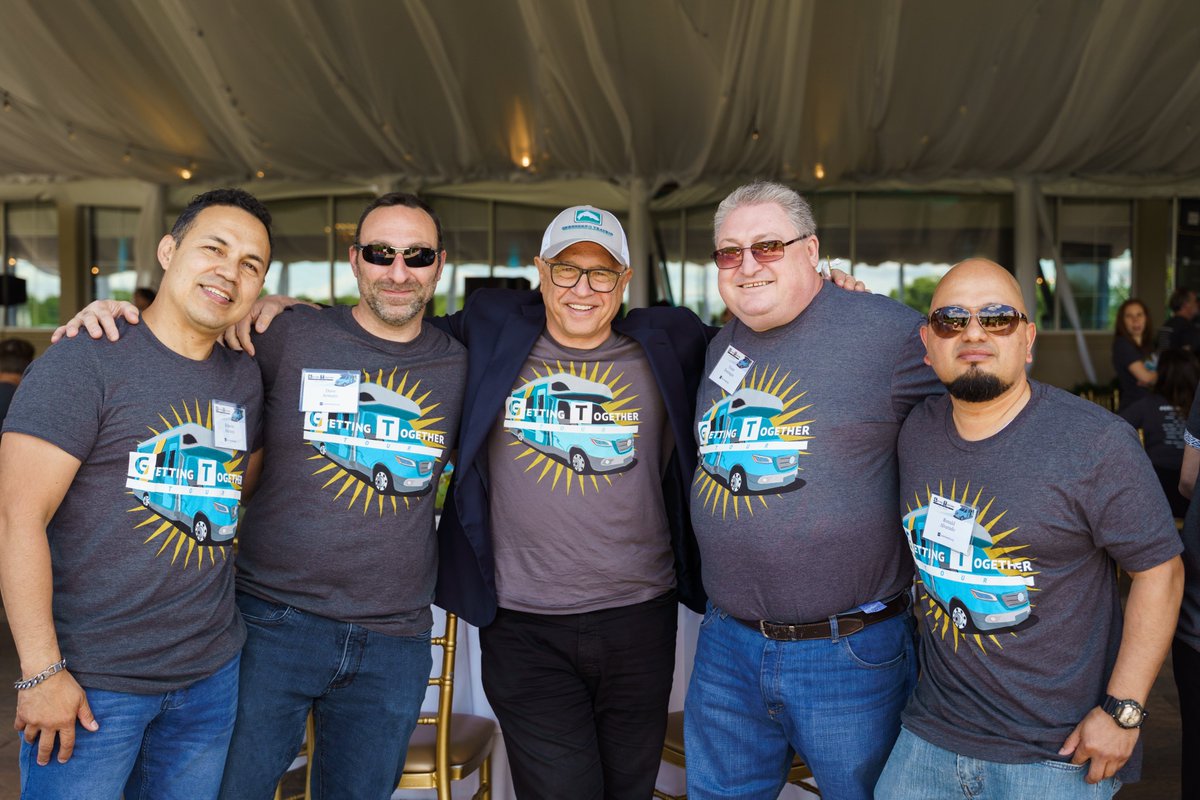 GT_Law's tweet photo. GT's #GettingTogetherTour next stop - New Jersey! Attorneys and staff reunited with hugs, laughter, and dancing while enjoying spectacular views, a live band, and a great lunch. This tour stop supported a charitable contribution to @MCFamilyPromise. #GreenbergTouring #GTNewJersey https://t.co/XAbGmrHXt3