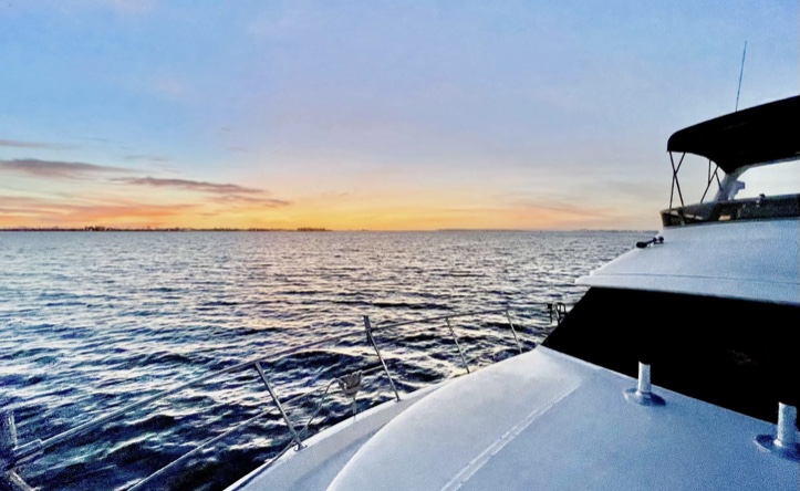 sd_checklist's tweet image. Book your next San Diego party experience on a yacht! DJ, Bartender, Captain, and Skipper all included!  Located at the downtown harbor. Contact for more details! @thoughtyachts @sdchecklist