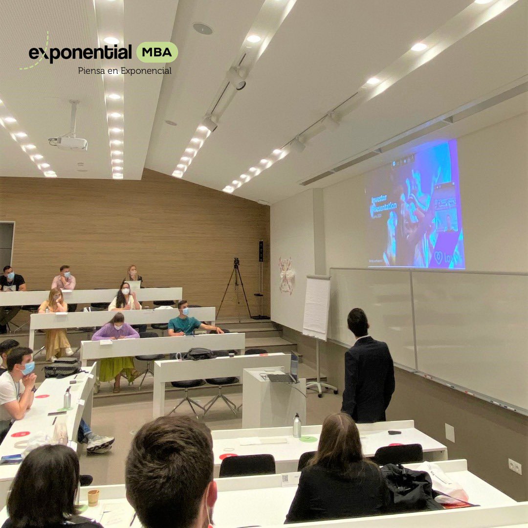 Tercer día de nuestros alumnos #ExponentialMBA finalizado. La jornada de hoy del #StudyTour en <a href="/NovaSBE/">NovaSBE</a> ha consistido en una Creativity Class y una Business Exploration que les ayudó a desatar su creatividad y conocimiento sobre start ups y emprendimiento