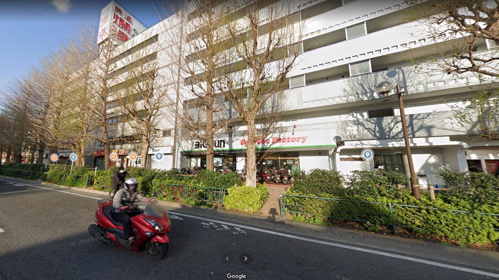 Rover416t A Twitter 日本でも何年か前に渡り廊下で繋がってる構造の大型マンションが耐震強度不足だったかで建て直し になった事件があったけど 日本には築60年以上で耐震補強もほぼ出来てない老朽マンションが環七沿いにたくさんあるので 私が40年前に住んでたとこも Rover416t A Twitter 日本でも何年か前に渡り廊下で繋がってる構造の大型マンションが耐震強度不足だったかで建て直し になった事件があったけど 日本には築60年以上で耐震補強もほぼ出来てない老朽マンションが環七沿いにたくさんあるので 私が40年前に住んでたとこも