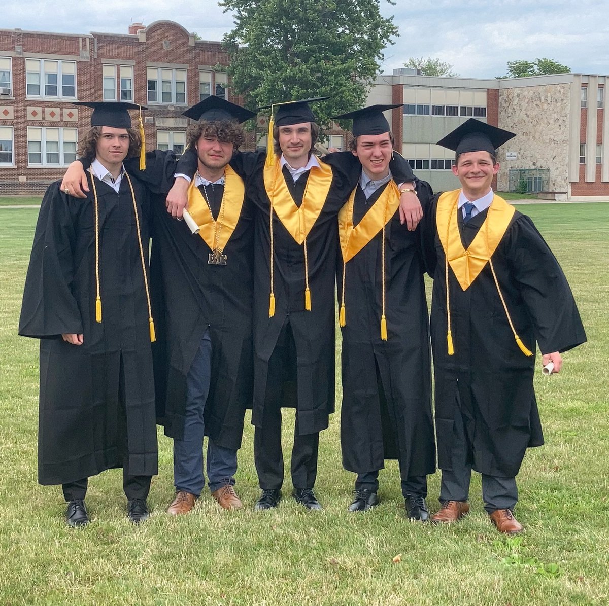 Congratulations to our 2021 grads ( not pictured is Cody). We wish you tremendous success in your future endeavours! Thank you for your wonderful contributions to our team!