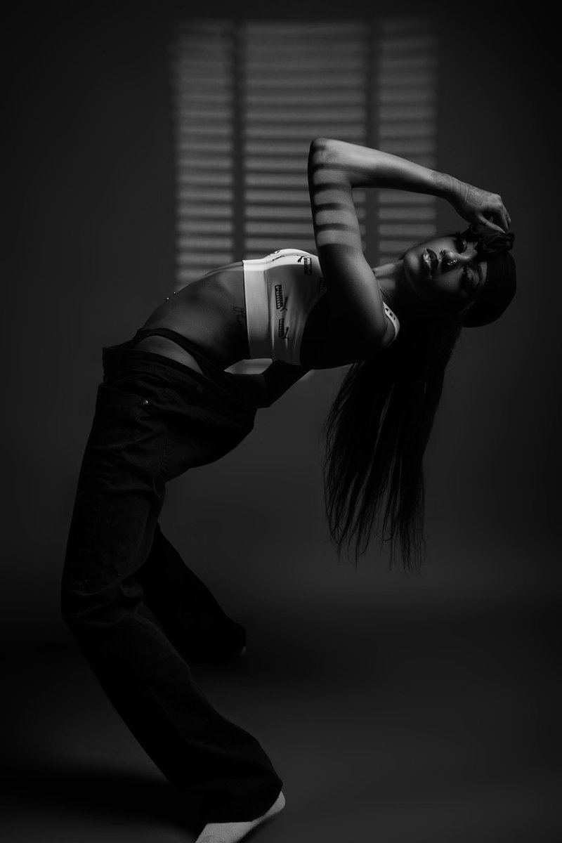 the_ppman216's tweet photo. “The true question… is who are we really behind shades of blinds”
Model: @chi_nuh 
.
.
.
.
.
.
#picturebecamepoetry #portraitphotography #atlphotography #atlantaphotography #atlmua  #atlantamua #atlphotographer https://t.co/mDjzxtImmc