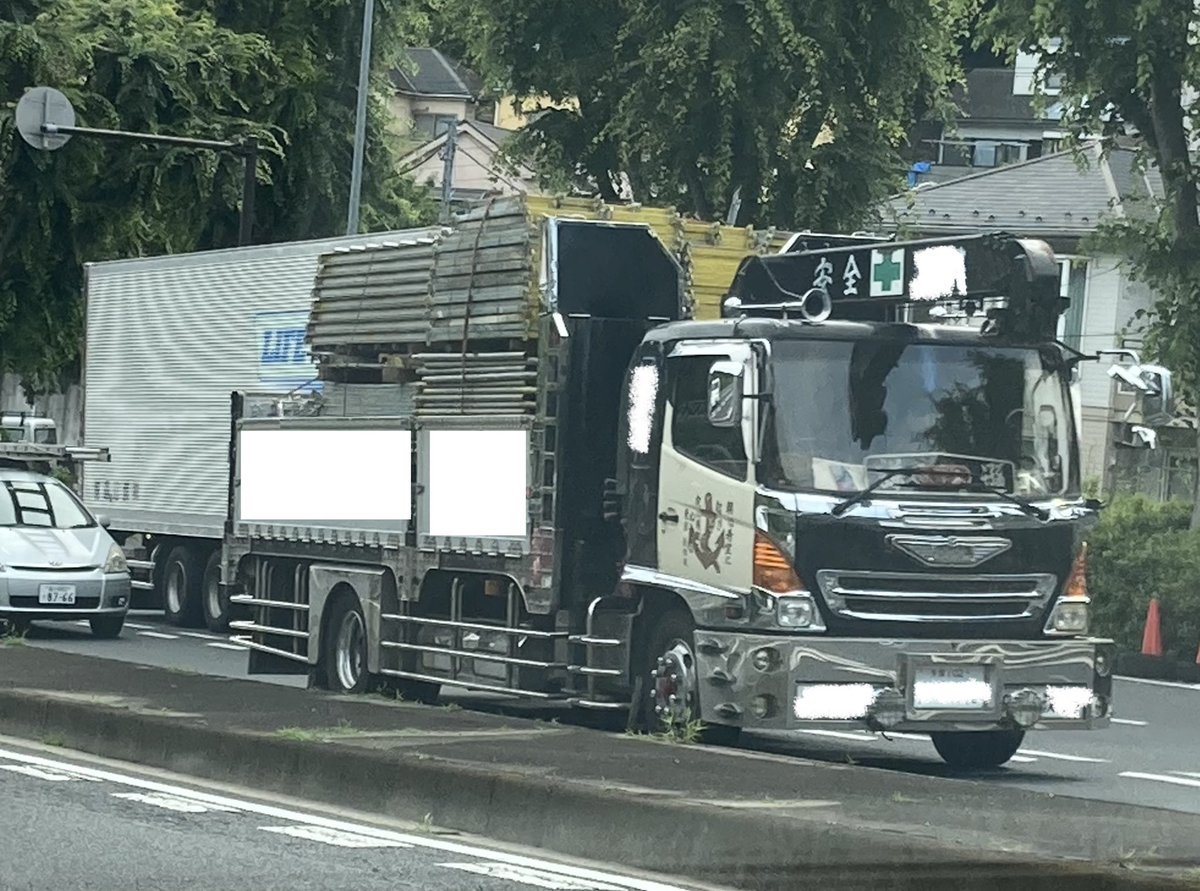 クレーン付きアルミブロック クレーン付きアルミブロック