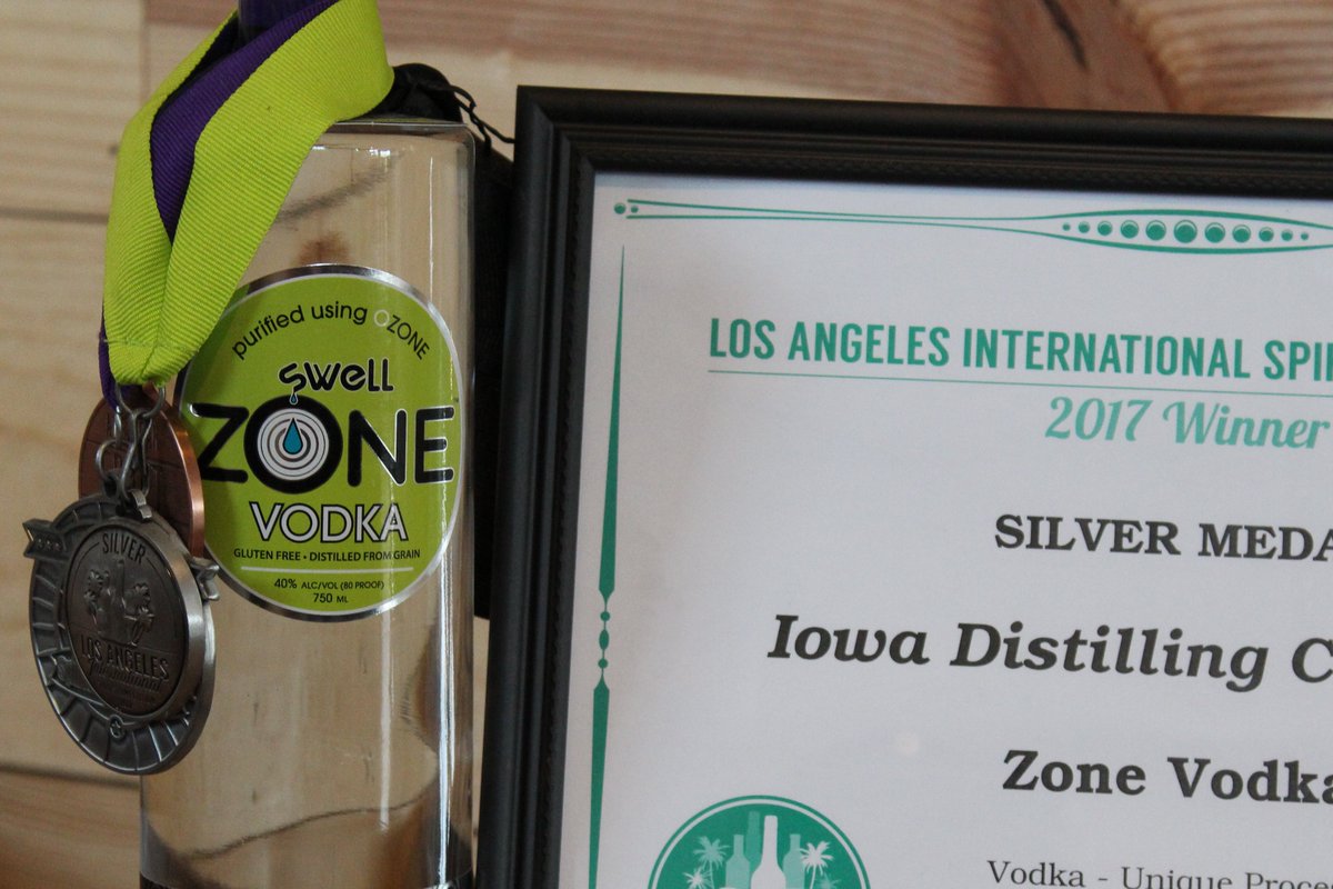 IowaDistilling's tweet photo. Award-winning for a reason. #IowaDistillingCompany #Vodka #ZoneVodka #OzonePurified #BestDistillery #IowaNativeDistillery #IowaDistillery #Local #ShopLocal #SupportSmallBusiness #MadeInIowa #Iowa https://t.co/XiOG1rYpxZ