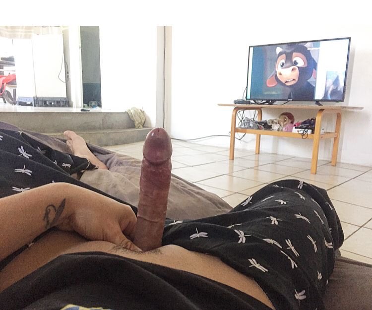 rom_hernandez4's tweet photo. Viendo movies🔱 https://t.co/SxFArTcRoF