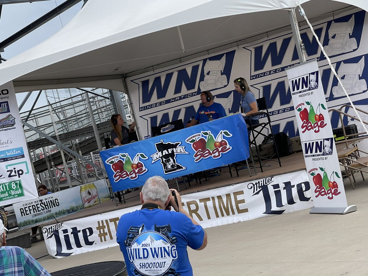 WorldofOutlaws's tweet photo. .@WingedNation is 𝗟𝗜𝗩𝗘 on @DIRTVision! https://t.co/oOTqEgjtak
