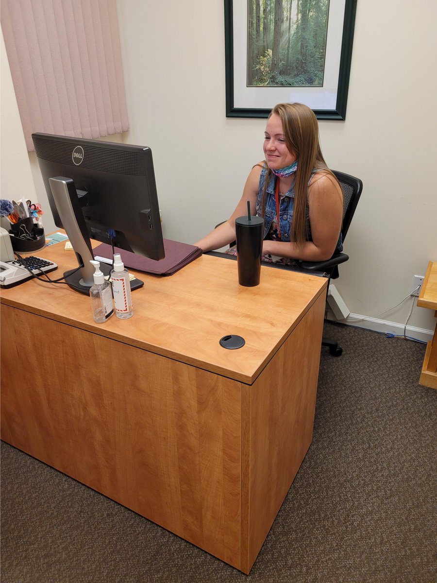 ABTatUFV's tweet photo. Thank you to Chilliwack Community Services for their ongoing support of #ABTatUFV students on practicum. It’s clear that @KlaassenNaomi is having a great experience with the @ChilliwackCS team! (Photo credit: C Moore) #ABTPracticum @goUFV https://t.co/A0GJQQC9Z0